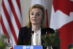 glava-mid-britanii-obvinila-moskvu-v-podgotovke-vtorzhenija-i-prigrozila-sankcijami-ed2a829
