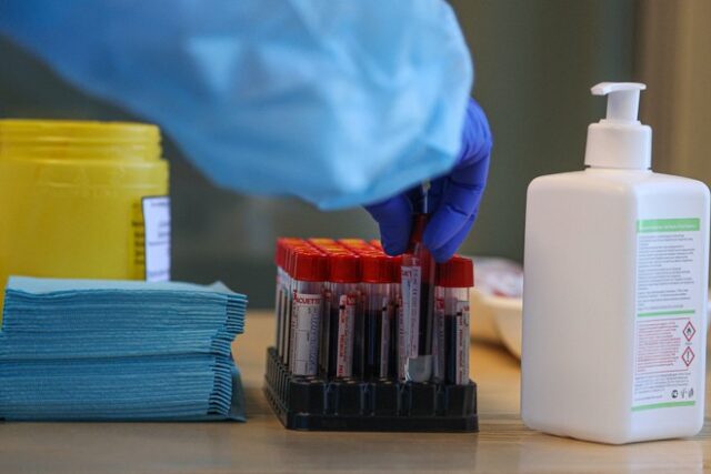 golikova-predpolozhila-chto-qr-kody-po-antitelam-nachnut-vydavat-v-fevrale-b096592