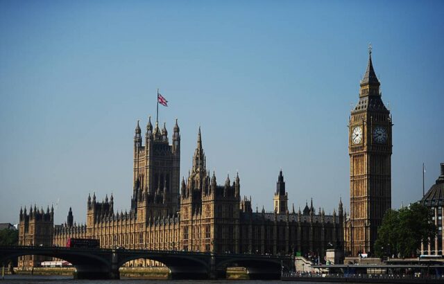 v-britanii-zadumalis-o-jadernom-variante-sankcij-protiv-rossii-b9fdcae