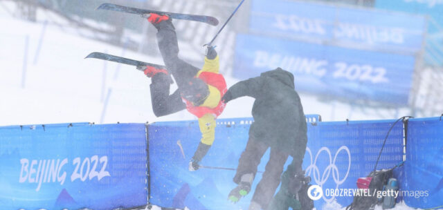 fristajlist-vrezalsja-v-operatora-na-olimpiade-i-poluchil-travmu-video-9ca8de3