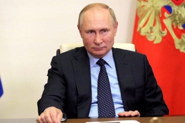 putin-pozdravil-rossijan-s-dnjom-zashhitnika-otechestva-4797537