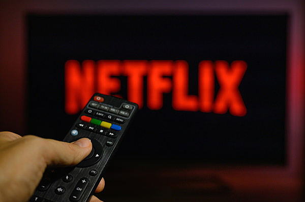 netflix-priostanavlivaet-rabotu-v-rossii-fe3d141