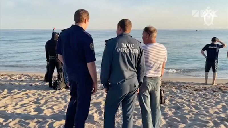 В Крыму погибли дети, которых унесло в открытое море на надувном матрасе