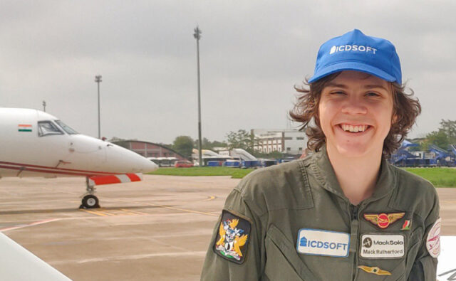 rosaviacija-razreshila-17-letnemu-pilotu-iz-belgii-polet-nad-rossiej-6abcf43