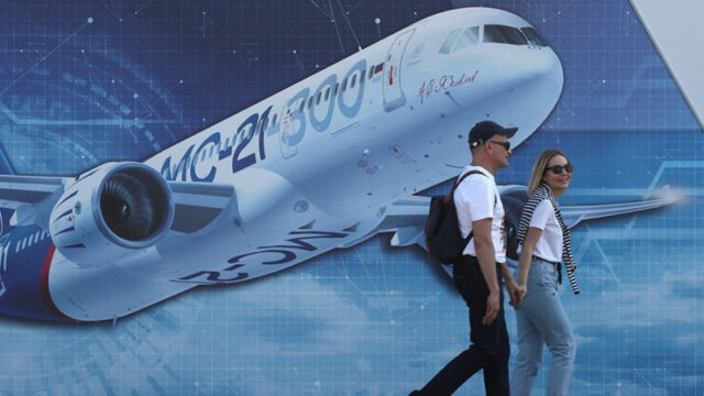 v-rossii-razrabotali-elektronnye-komponenty-dlja-samoletov-superjet-i-ms-21-10dab48