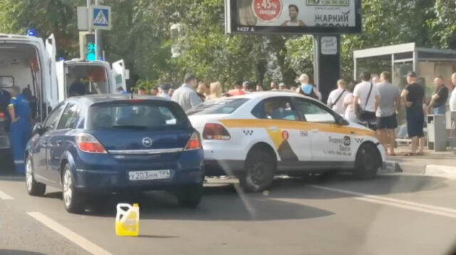 voditel-karsheringa-sbil-treh-peshehodov-u-tc-v-ljubercah-76a920d
