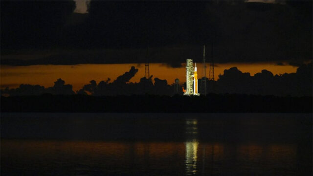 utechka-vodoroda-proizoshla-pri-zapravke-rakety-nositelja-sls-dlja-lunnoj-missii-artemis-36f6339