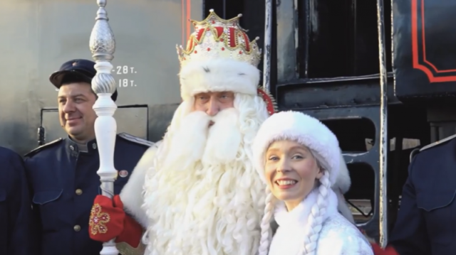ded-moroz-otpravilsja-v-puteshestvie-po-rossii-829e00c