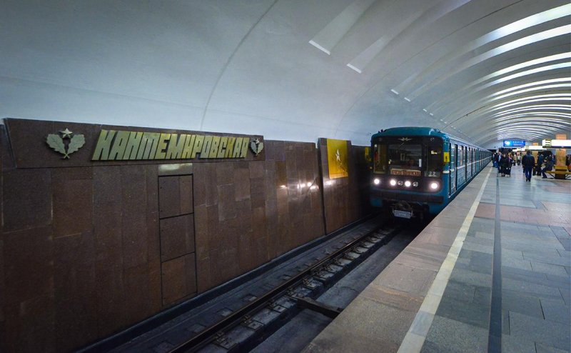 
                    Дептранс оценил работу транспорта после закрытия части зеленой ветки

                