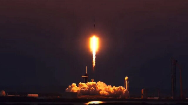 raketa-kompanii-spacex-vyvela-partiju-sputnikov-oneweb-na-orbitu-8e10bfd