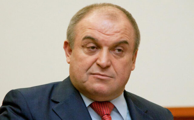 eks-premer-dagestana-pogib-v-dtp-v-mahachkale-9cc8db1