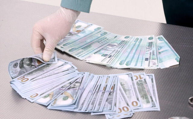 fts-soobshhila-o-roste-chisla-popytok-nezakonnogo-vvoza-i-vyvoza-nalichnyh-80e264c