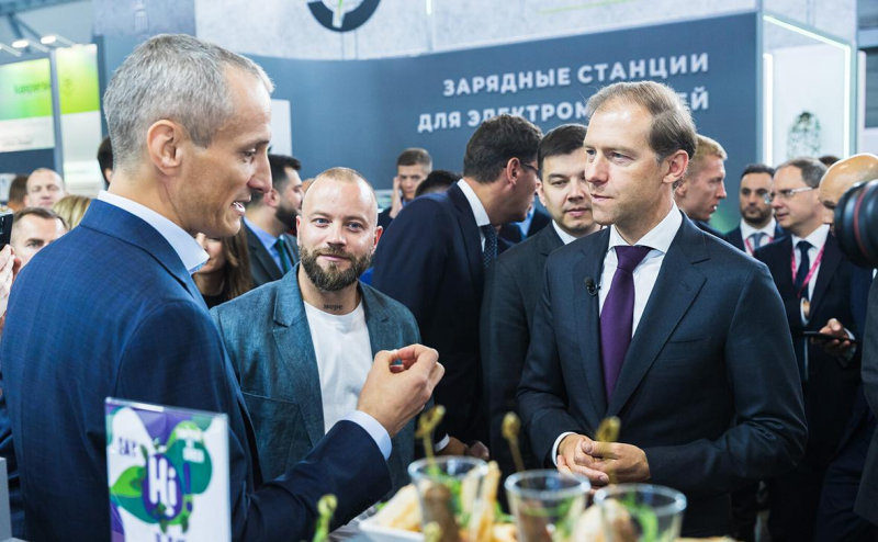 
                    Катар напомнил о запрете поедать разрешенных в ЕС червей и сверчков

                
