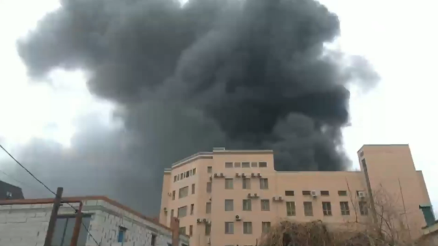 pozharnye-likvidirovali-otkrytoe-gorenie-v-zdanii-fsb-v-rostove-na-donu-345aee8