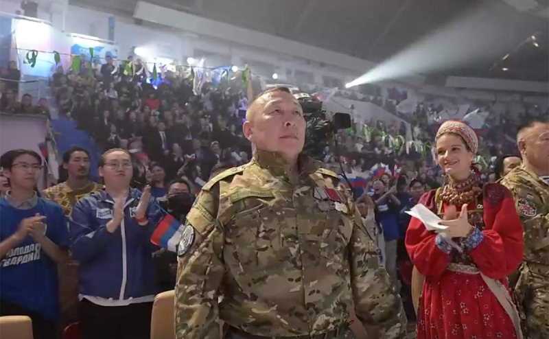 
                    Шойгу представил замкомвзвода к званию Героя России за отражение атаки

                