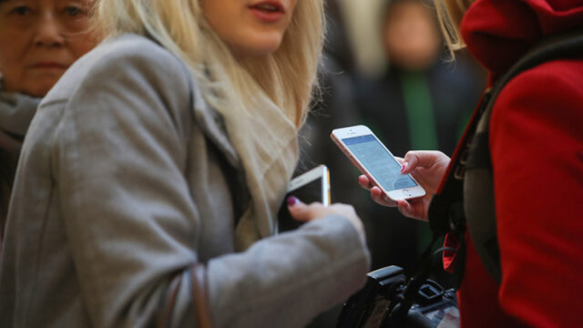 ekspert-ocenil-razreshenie-apple-na-ispolzovanie-storonnih-platezhnyh-sistem-v-rf-2aaec23