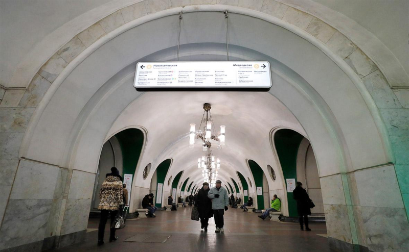 Мужчина открыл стрельбу из ружья у станции «Рязанский проспект» в Москве