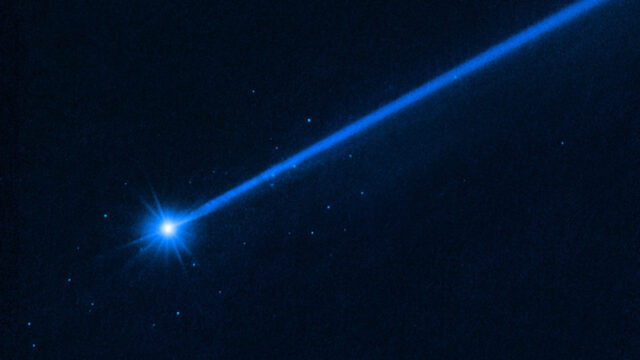 uchenyj-dopustil-ugrozu-stolknovenija-asteroida-so-sputnikami-zemli-ea74008