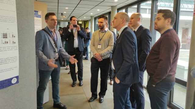 mikrobiolog-objasnil-pochemu-mikoplazmennoj-pnevmoniej-chashhe-bolejut-deti-79915fb