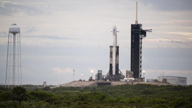 pervaja-stupen-rakety-falcon-9-razvalilas-pri-transportirovke-8912aae