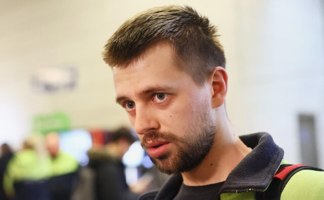 medik-rasskazal-o-pogibshej-pri-posadke-falcon-10v-v-afganistane-rossijanke-a22e034