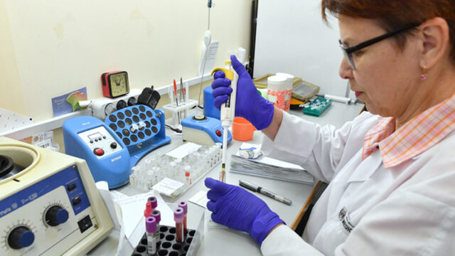 uchenye-sechenovskogo-universiteta-vyjasnili-kakie-geny-evoljucionirujut-bystree-vseh-42358b6