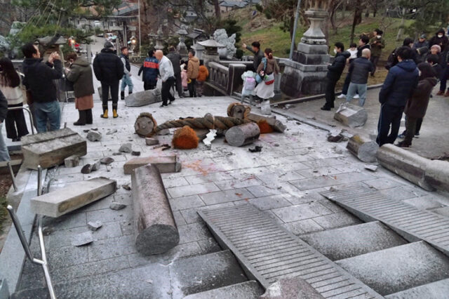 v-japonii-otmenili-ugrozu-silnogo-cunami-9d12e3e