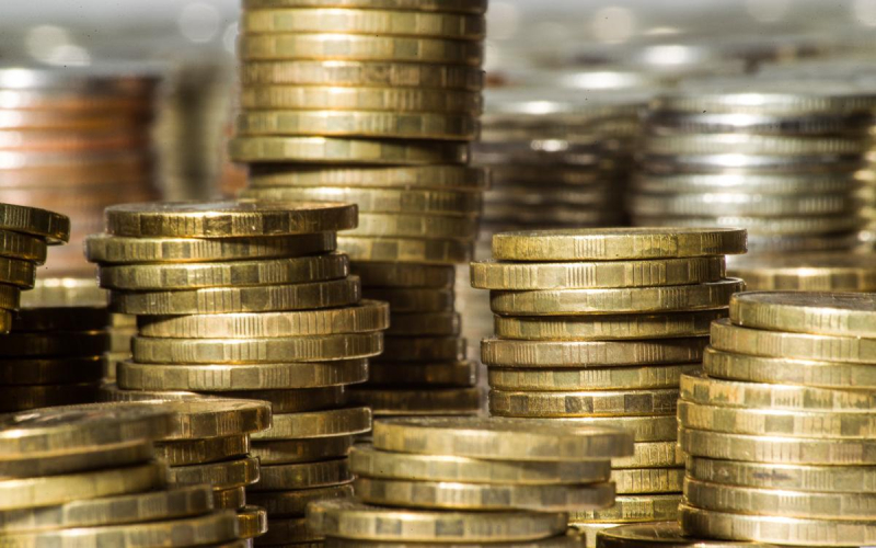 
                    Россияне назвали цвета компании, в которую обратятся в первую очередь

                