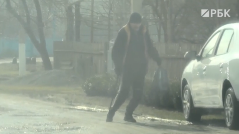 Суд обязал полицейских извиниться перед адвокатом