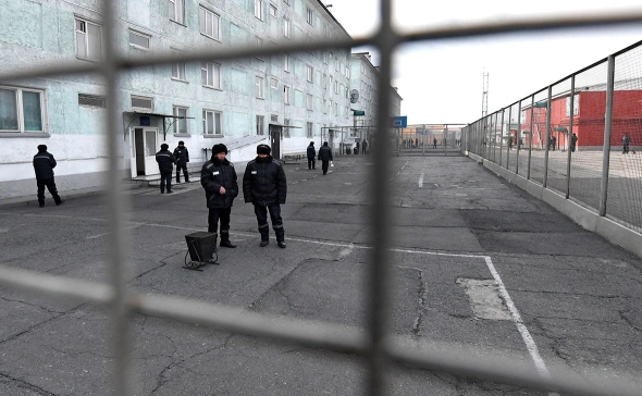 В центре Москвы перекрыли дорогу из-за церемонии прощания с Лебедевым