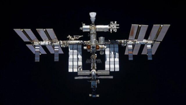 ekspert-nazval-vozmozhnuju-prichinu-utechki-na-rossijskom-segmente-mks-61fe4b2