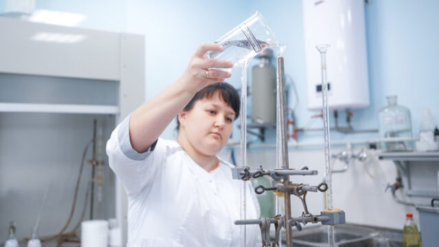 putin-prizval-bolee-chem-vdvoe-uvelichit-vlozhenija-v-nauchnye-issledovanija-df68558