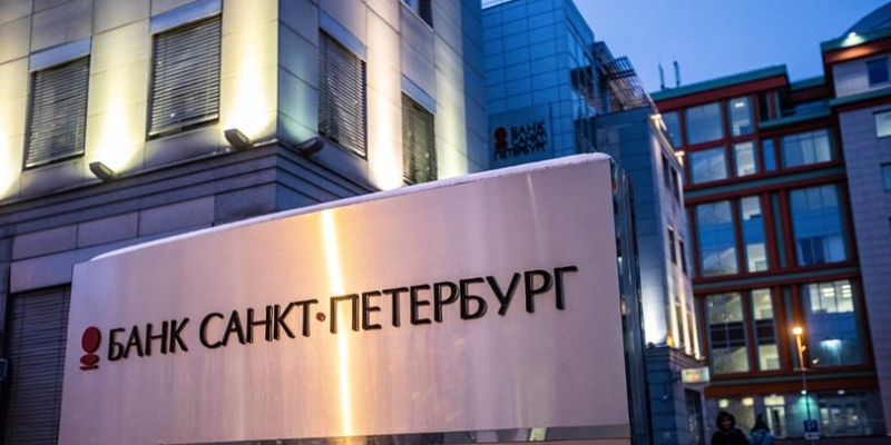 В Филадельфии восемь подростков пострадали при стрельбе на остановке