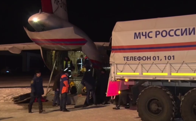 v-shagonar-specbortom-dostavjat-oborudovanie-dlja-vosstanovlenija-otoplenija-7d2104a