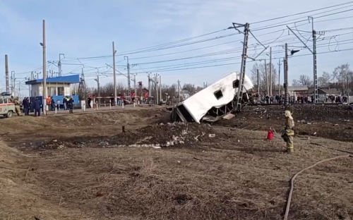 
                    Несколько жителей Елабуги пострадали в результате атаки дрона

                