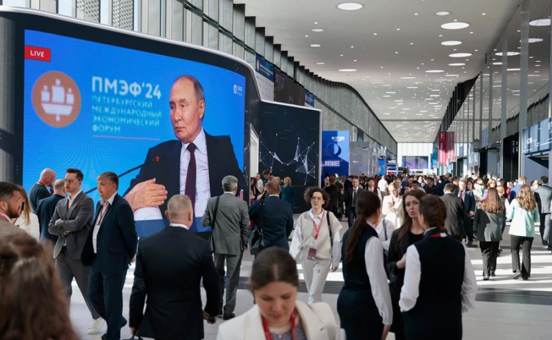 Парковки по всей Москве сделают бесплатными в День России