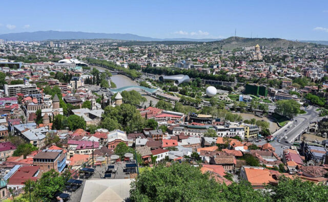 vlasti-gruzii-vveli-novoe-trebovanie-dlja-vezda-inostrancev-cf7f7c0