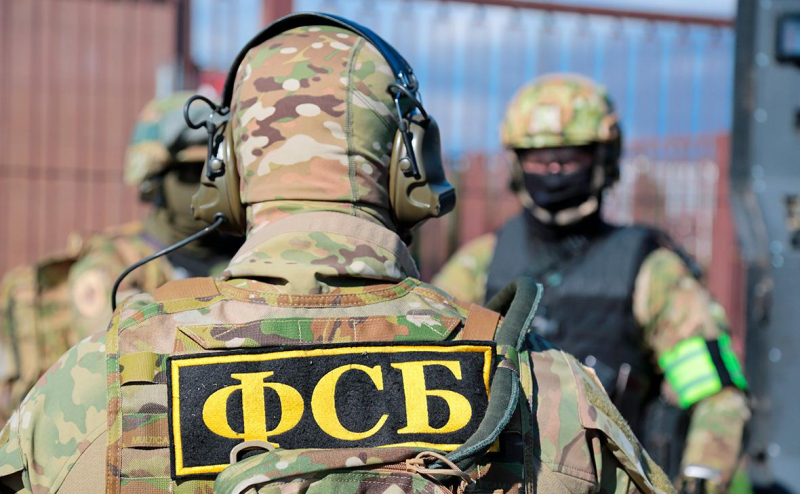 ФСБ показала кадры задержания планировавшего теракт в храме в Майкопе