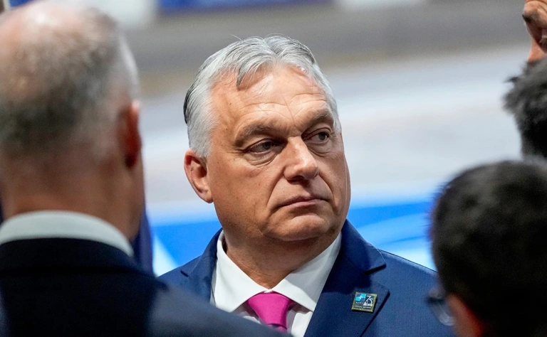 Почти половина россиян призналась в снятии стресса с помощью шопинга