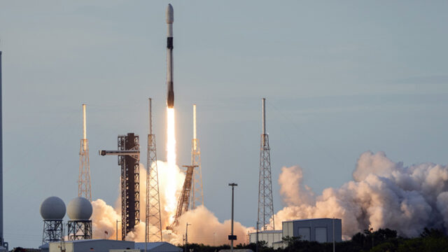 spacex-ne-smogla-vyvesti-na-orbitu-sputniki-starlink-iz-za-sboja-e2024fe