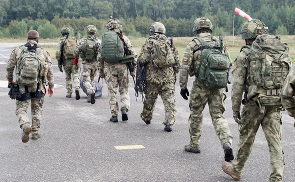 
                    Медведев заявил о тревожном дефиците математиков

                