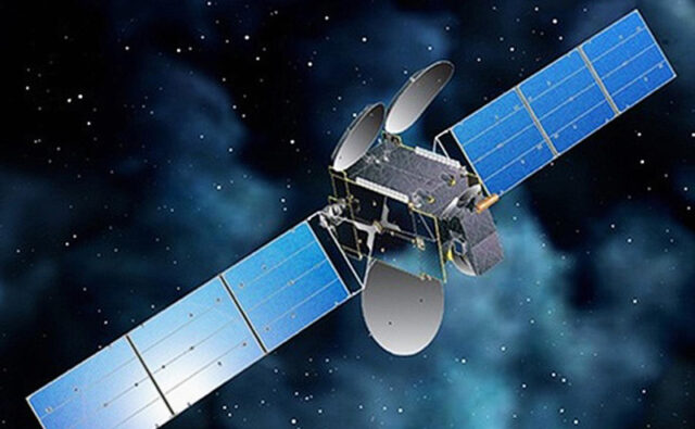 v-roskosmose-zajavili-o-neopoznannyh-obektah-u-sputnika-intelsat-33e-f68cbd3